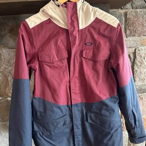 Women’s Oakley Ski Jacket